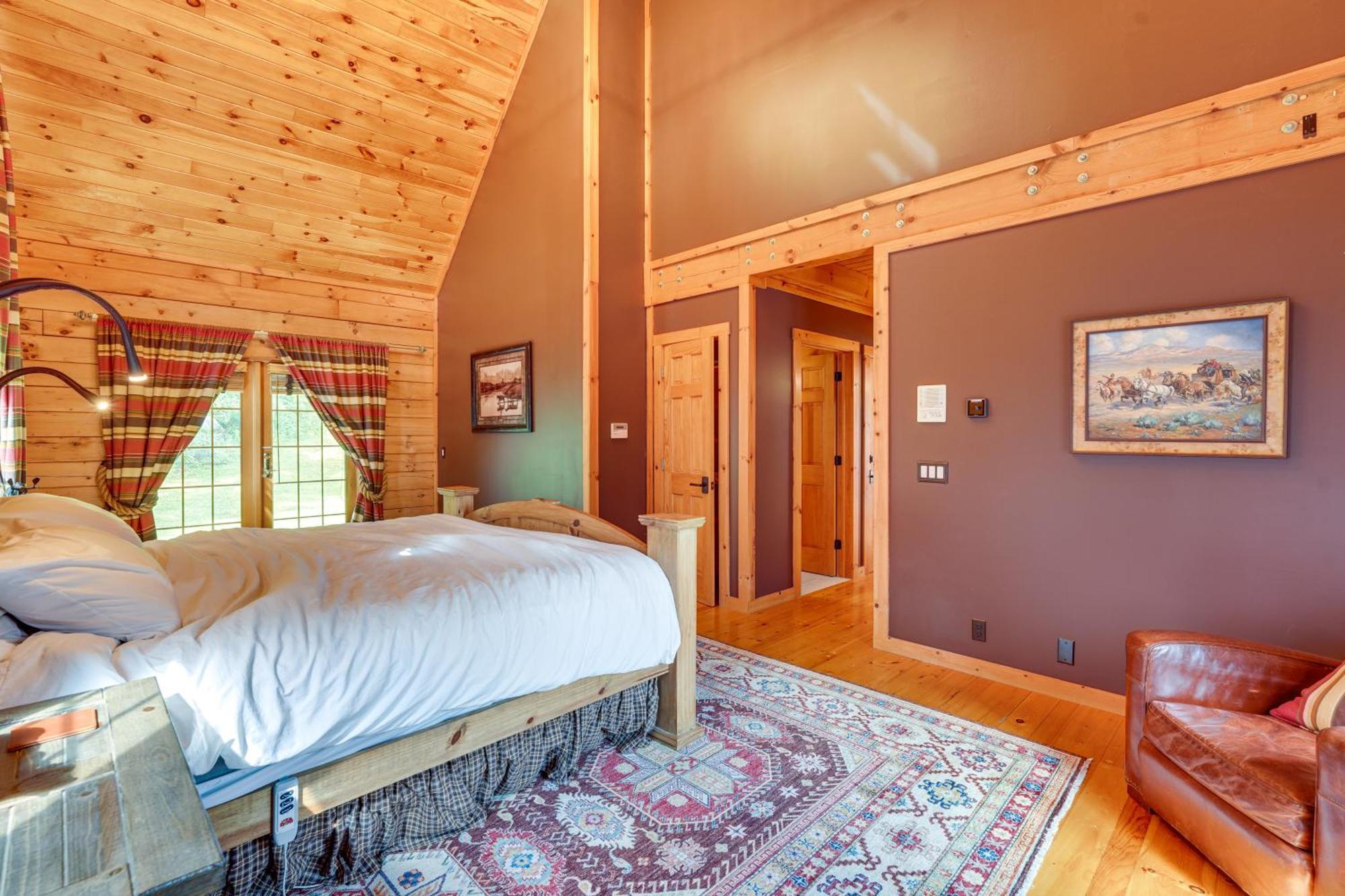 Luxury Log Cabin With Ev Charger And Mtn Views! Blairstown 外观 照片
