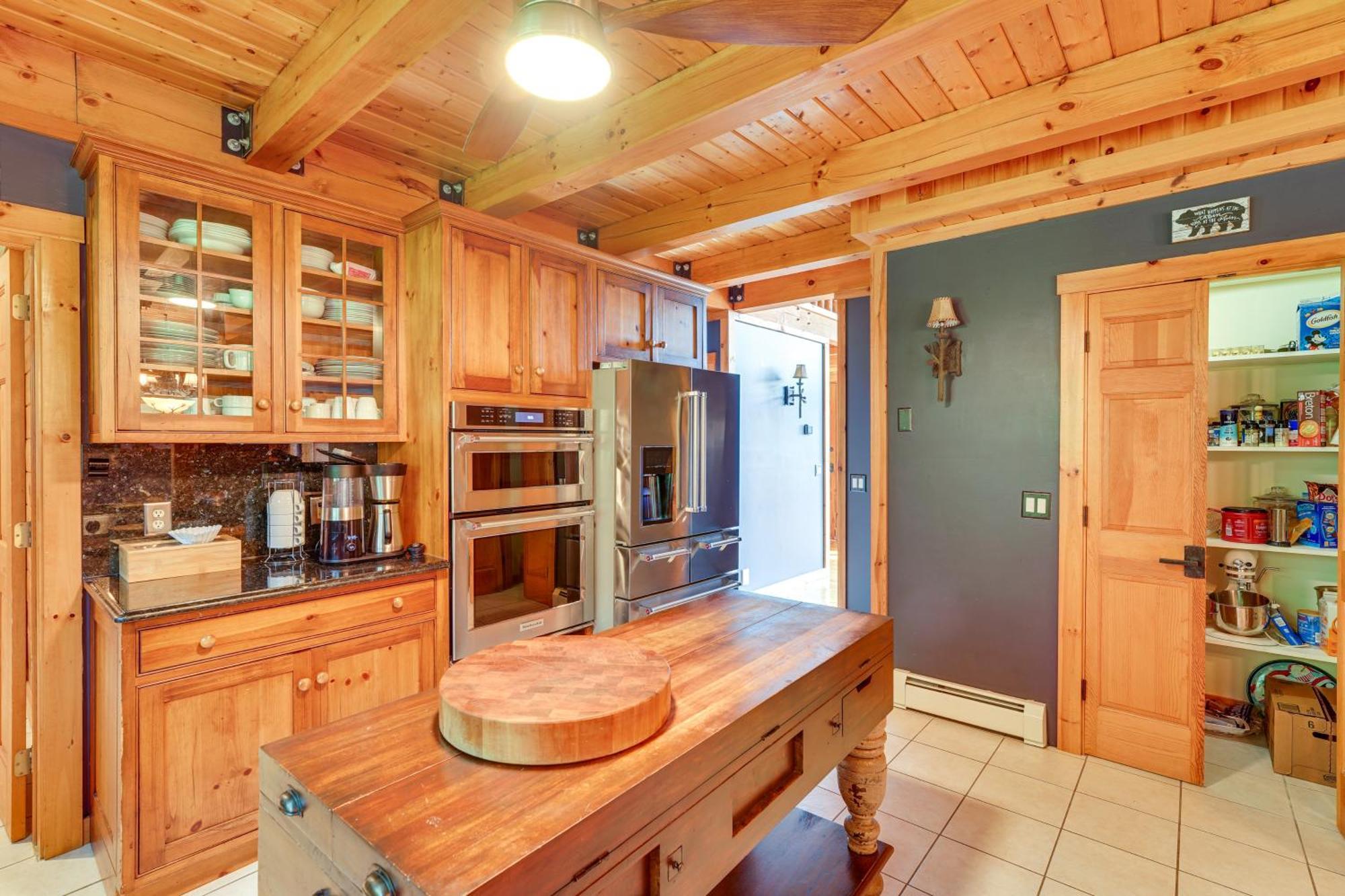 Luxury Log Cabin With Ev Charger And Mtn Views! Blairstown 外观 照片